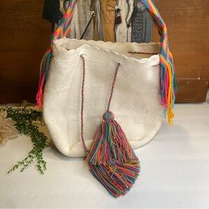 White Woven Neon Tassel Bucket Thick Shoulder Bag Pink Blue Orange Purple
